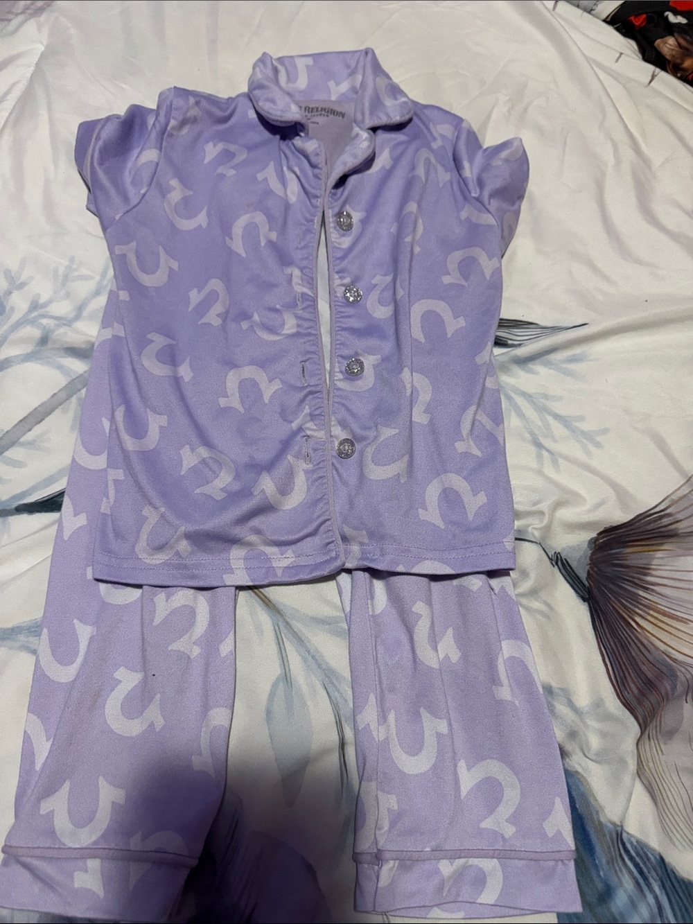 True Religion Girls' Lavender Horseshoe Pajama Set